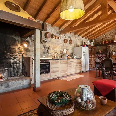 Holiday home Quinta Da Marouba Fojo Lobal